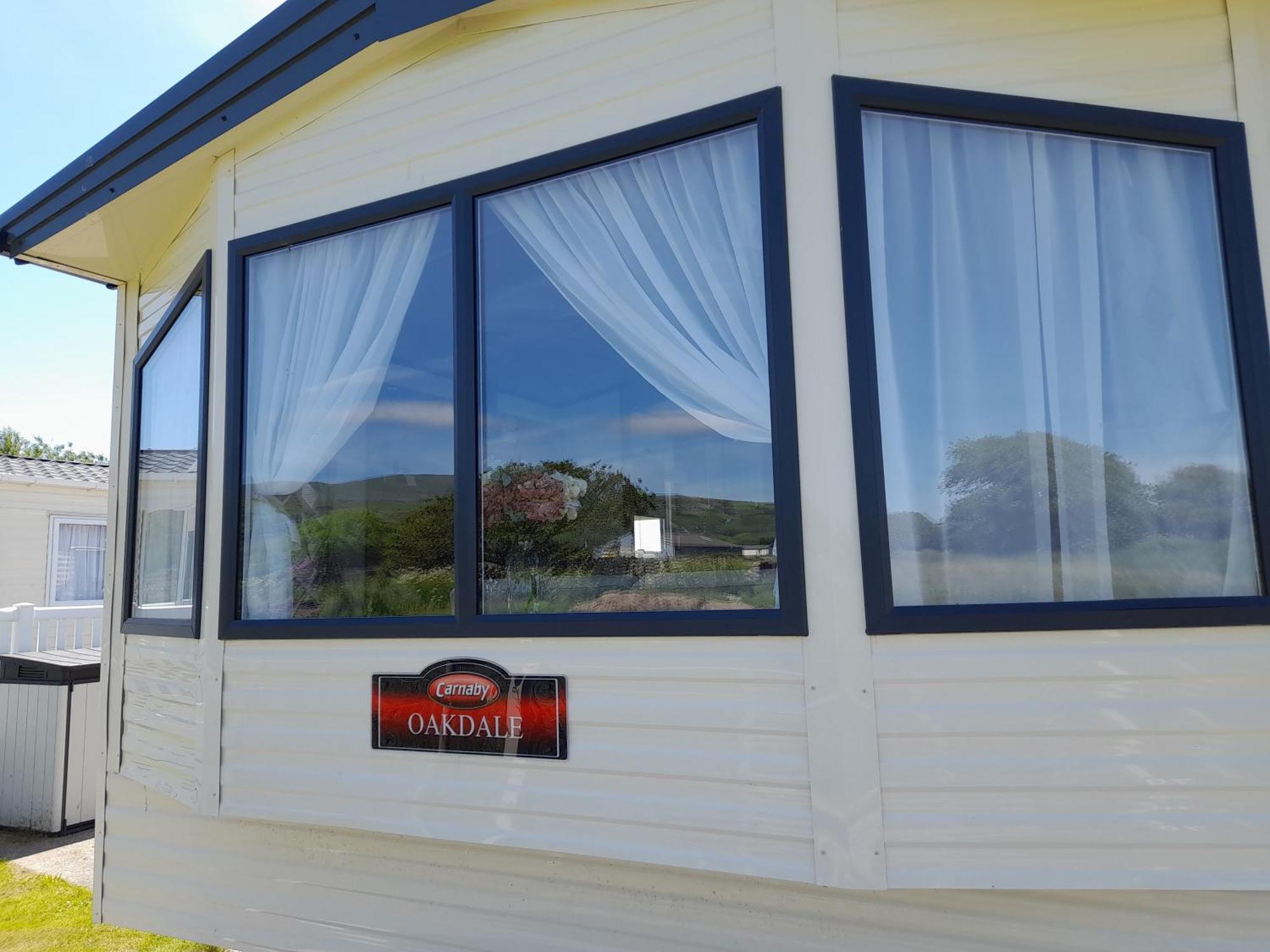 Visma Caravan Llanddwywe Exteriör bild