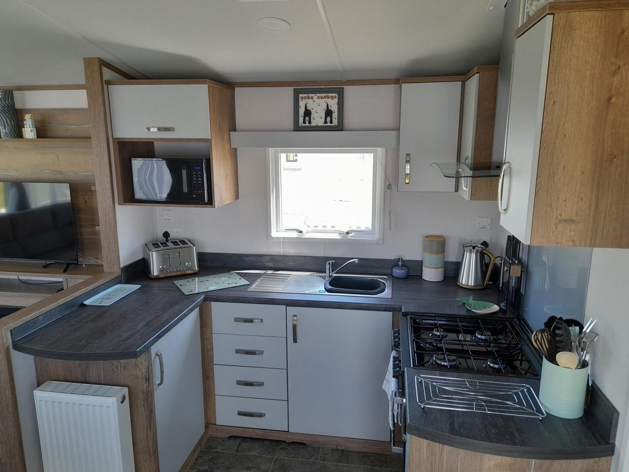 Visma Caravan Llanddwywe Exteriör bild